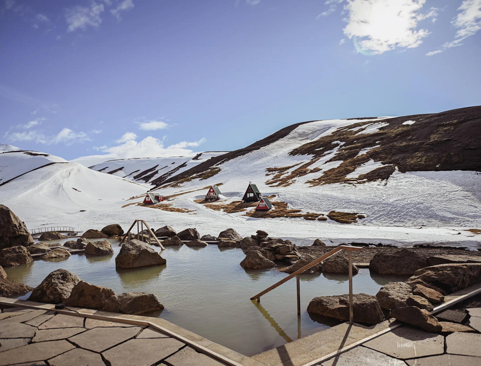Highland Baths at Kerlingarfjöll with geothermal pools surrounded by Icelandic highland mountains