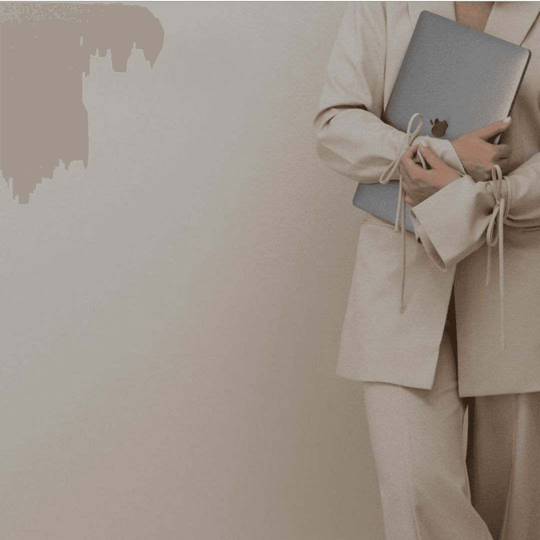 Bowl of oats and figs