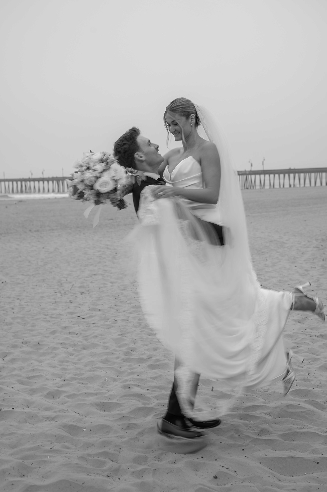 rainy day wedding bride and groom fillmore, CA