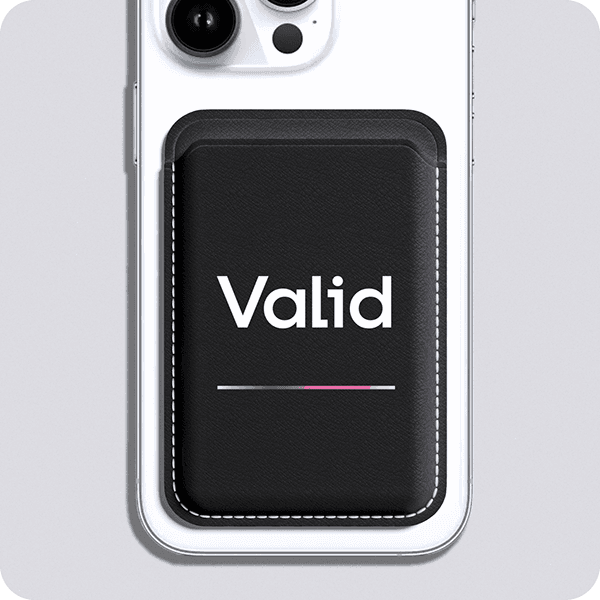 Entrepreneurs engaging in a lively discussion during a Bizz Buzz networking event.