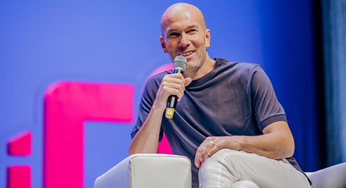 Зинедин Зидан говори на фестивала в Тренто посветен на калчото