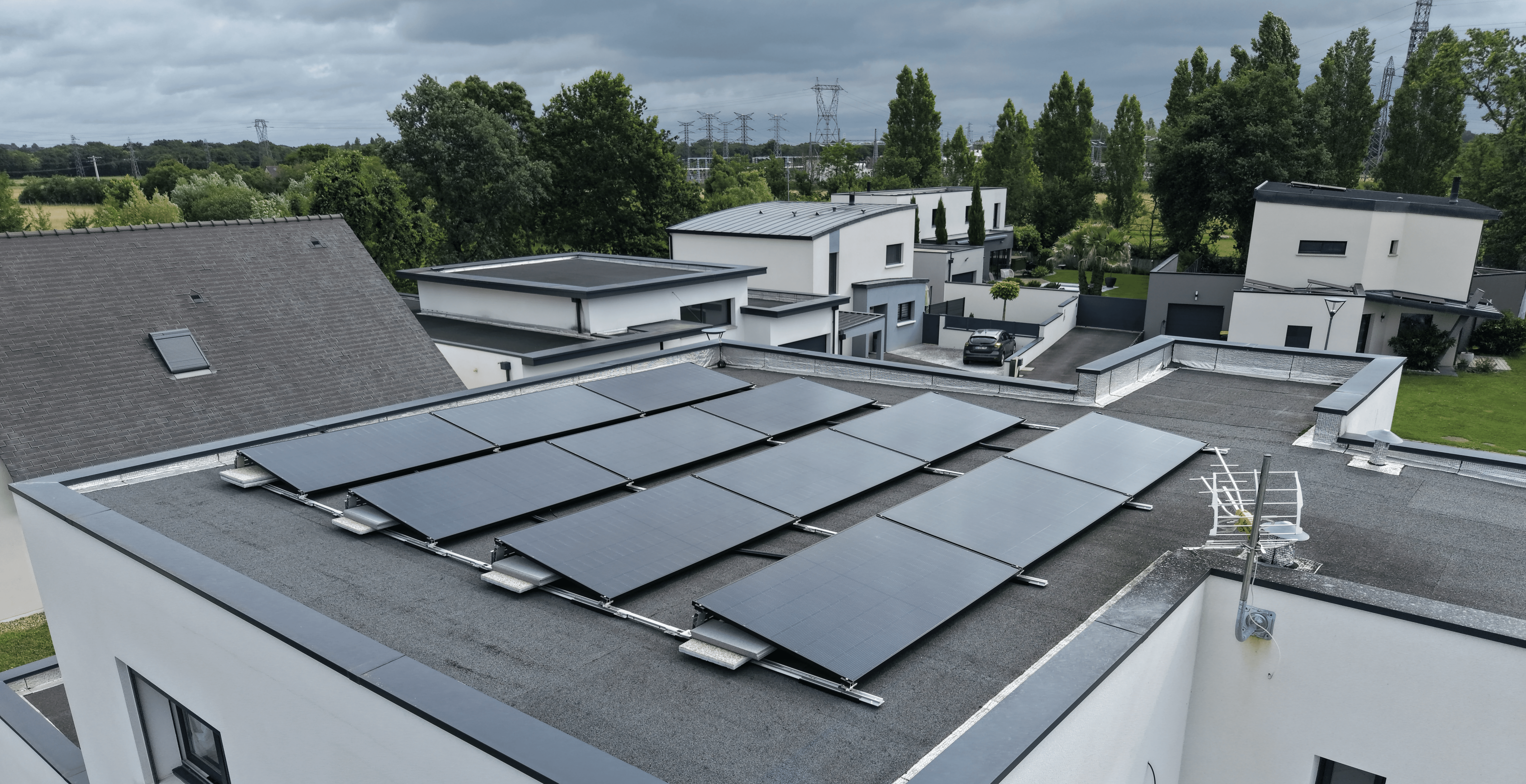 Panneaux solaires toit maison France