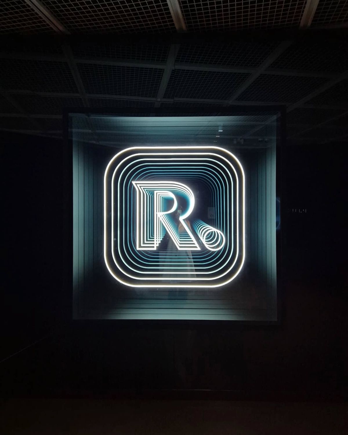 enseigne effet infini logo