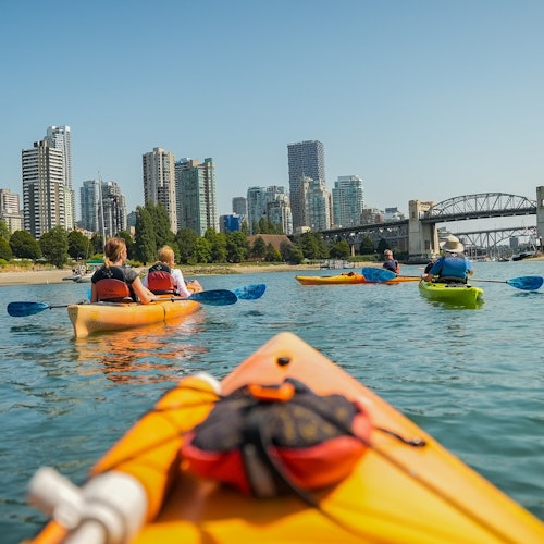 皮划艇和咖啡游览活动