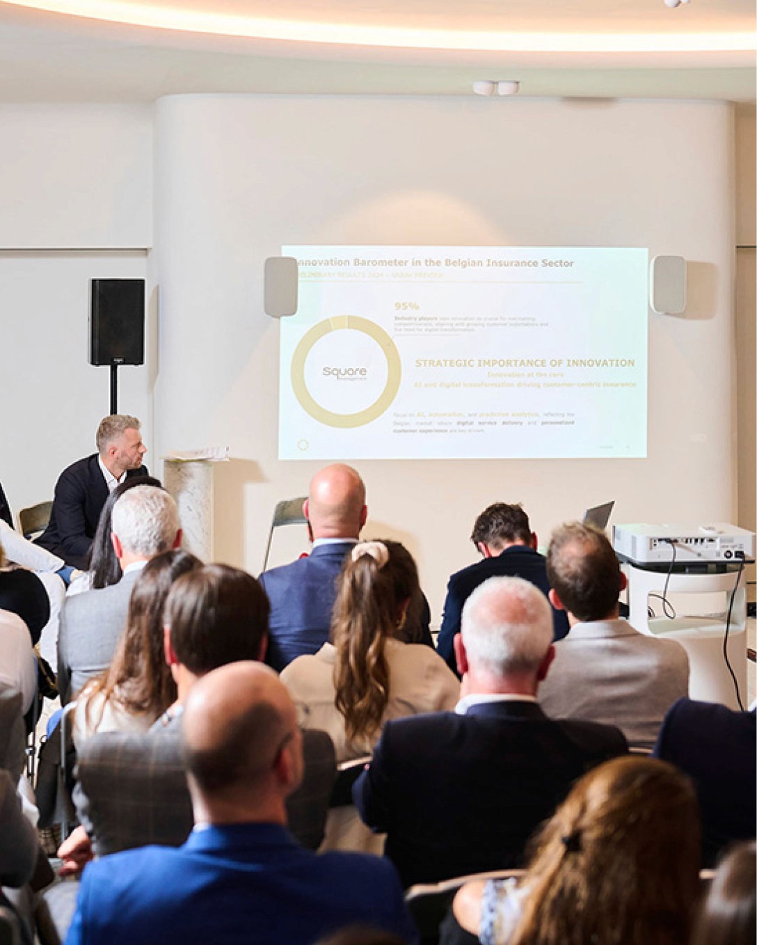 Here comes the alt text