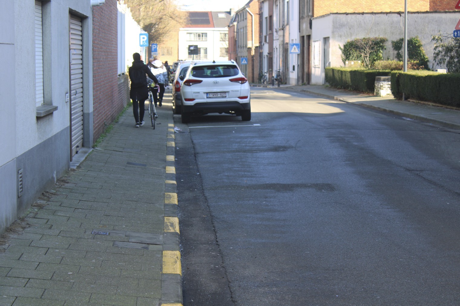 No parking, driving licence B