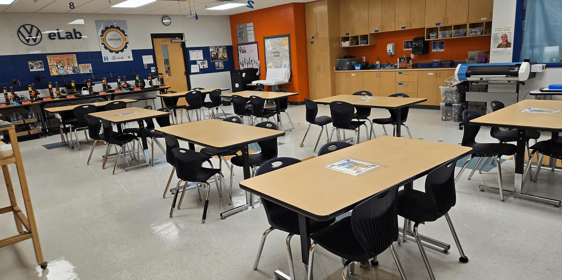 East Ridge Elementary School eLab setup.