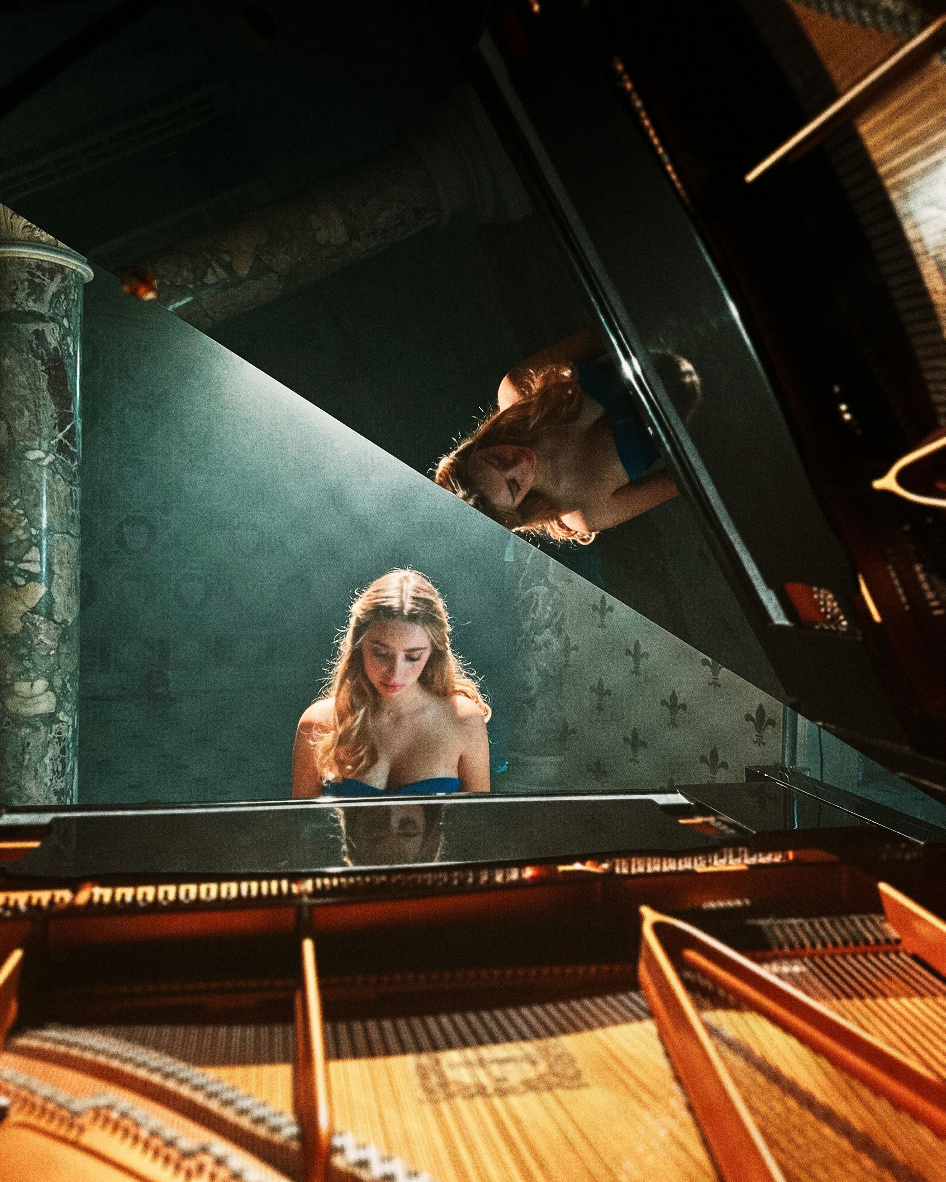 a woman wearing a hat