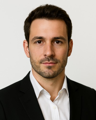 Portrait of Daniel Wright