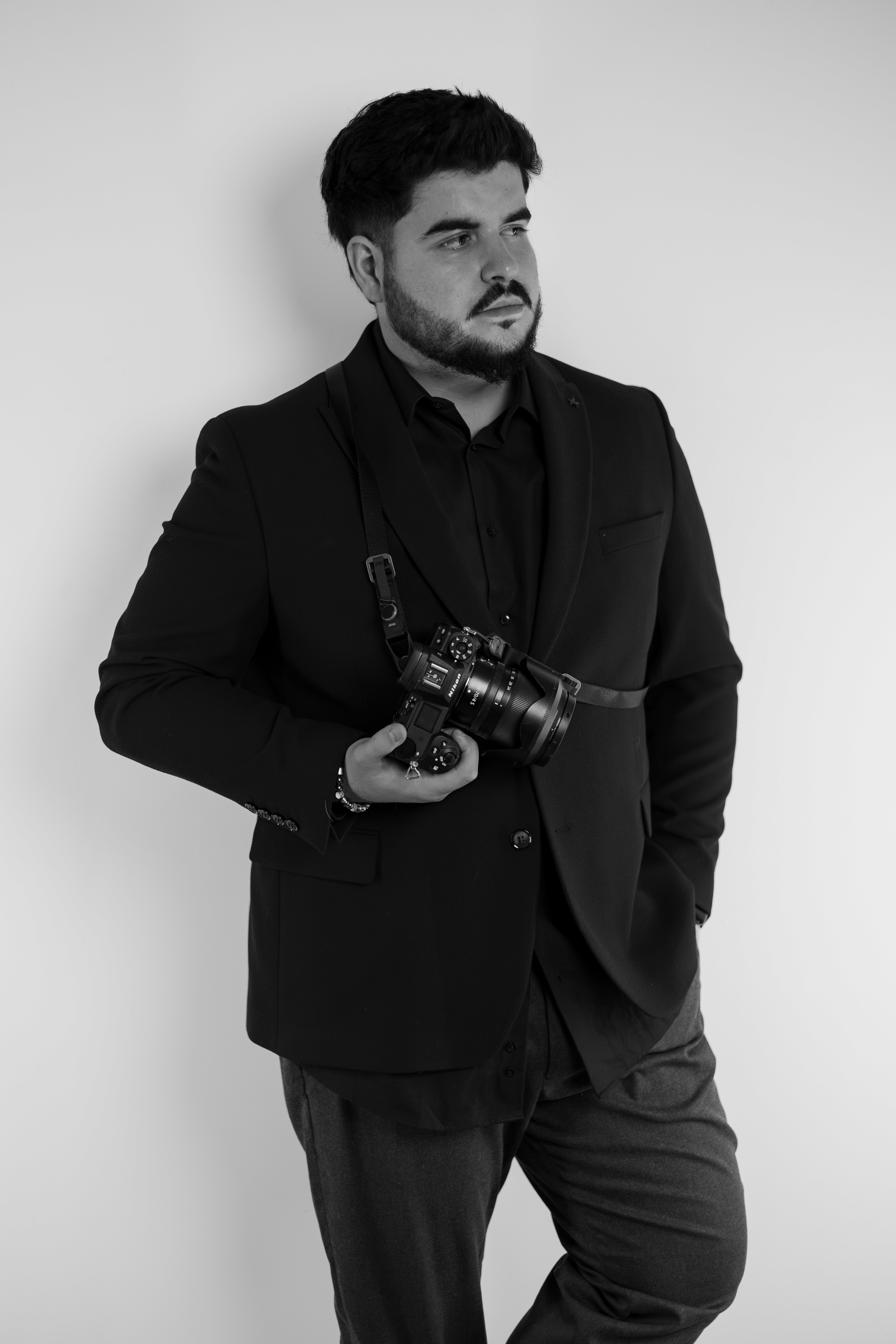 Radu Iordan Fotograf de nunta, botez si cununii civile in bucuresti