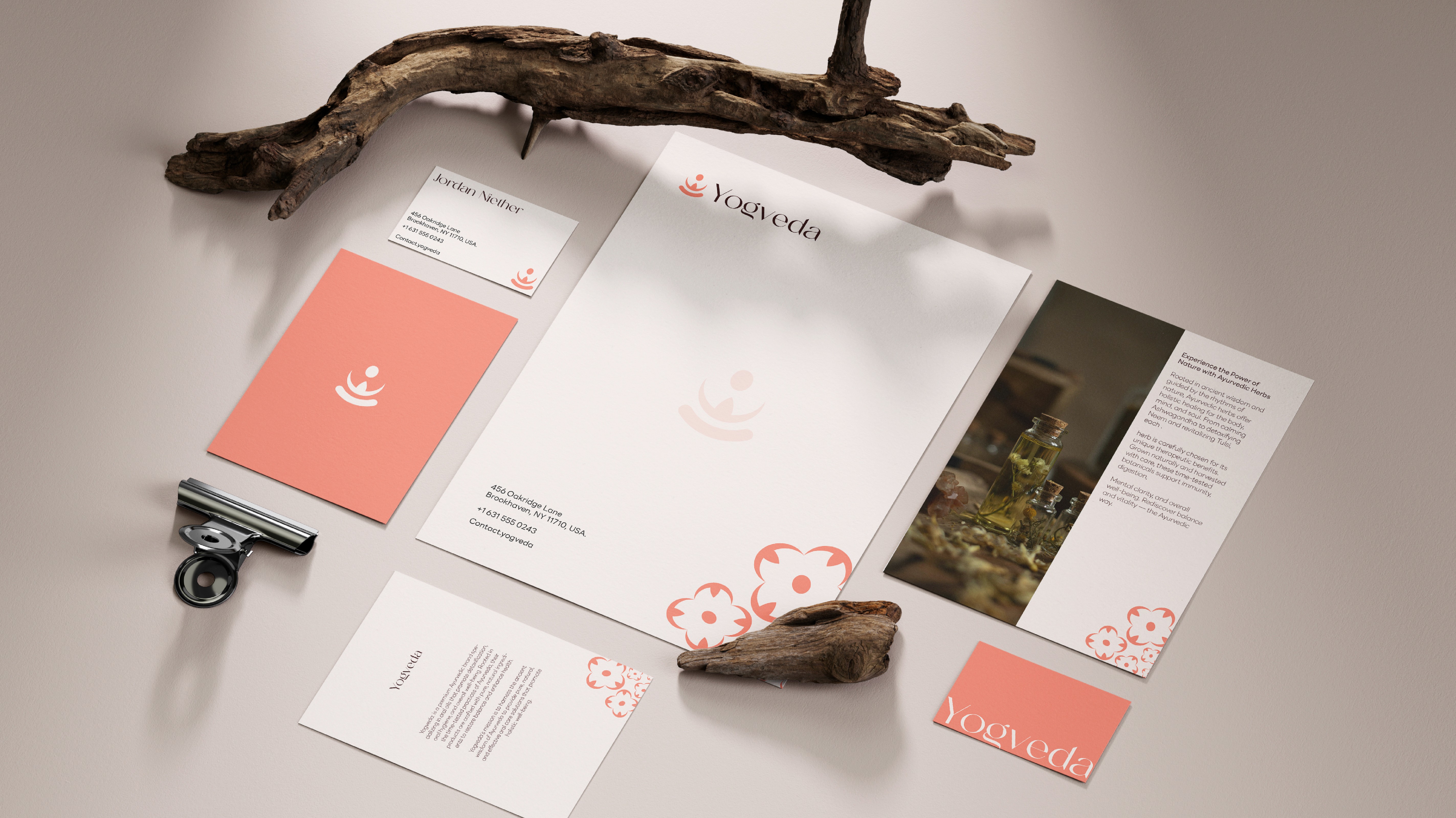 iPhone Mockup represent a screenshot of this App