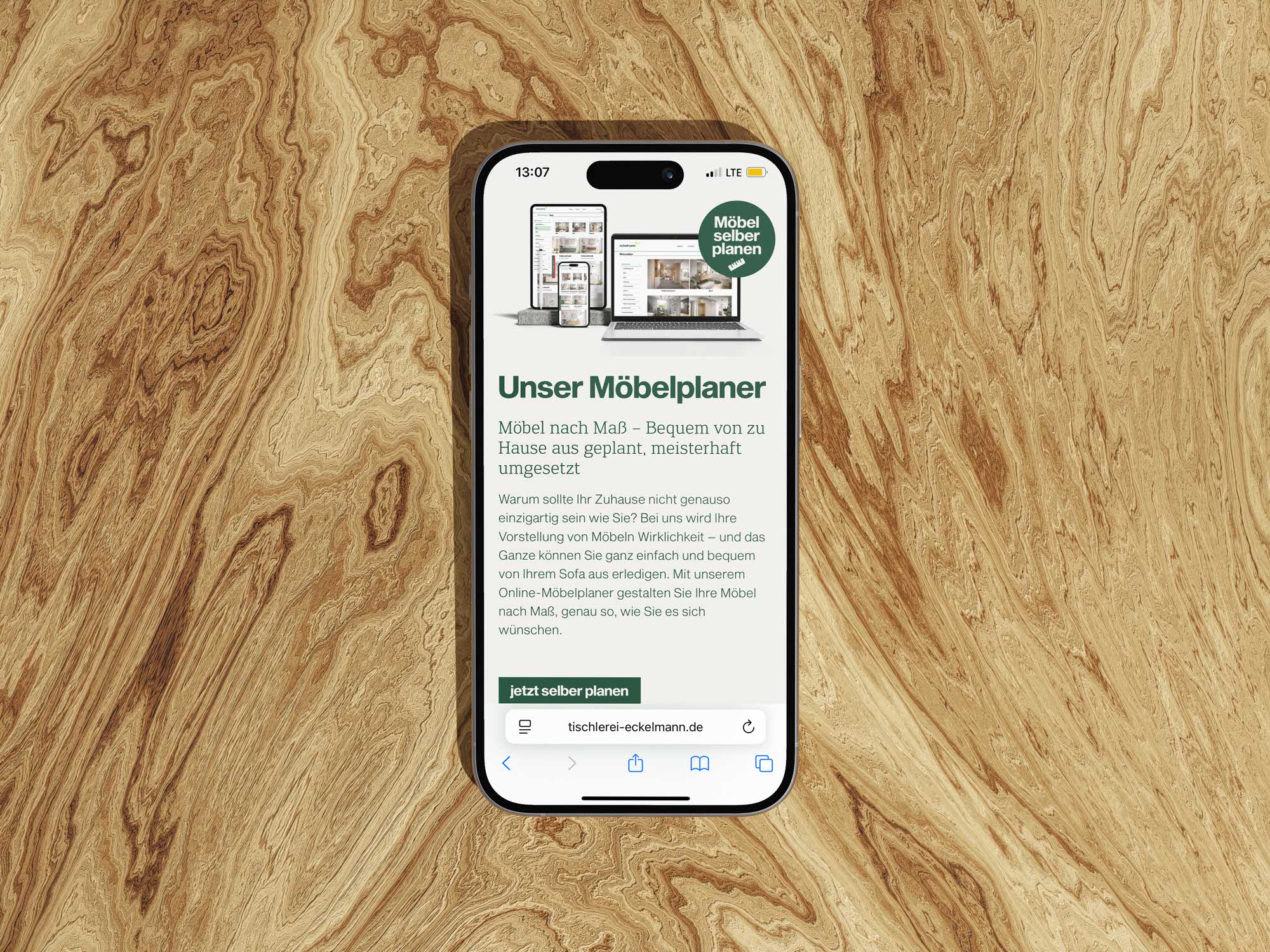 Responsive Website-Ansicht auf Smartphone – Benutzerfreundlichkeit und Design im Einklang
