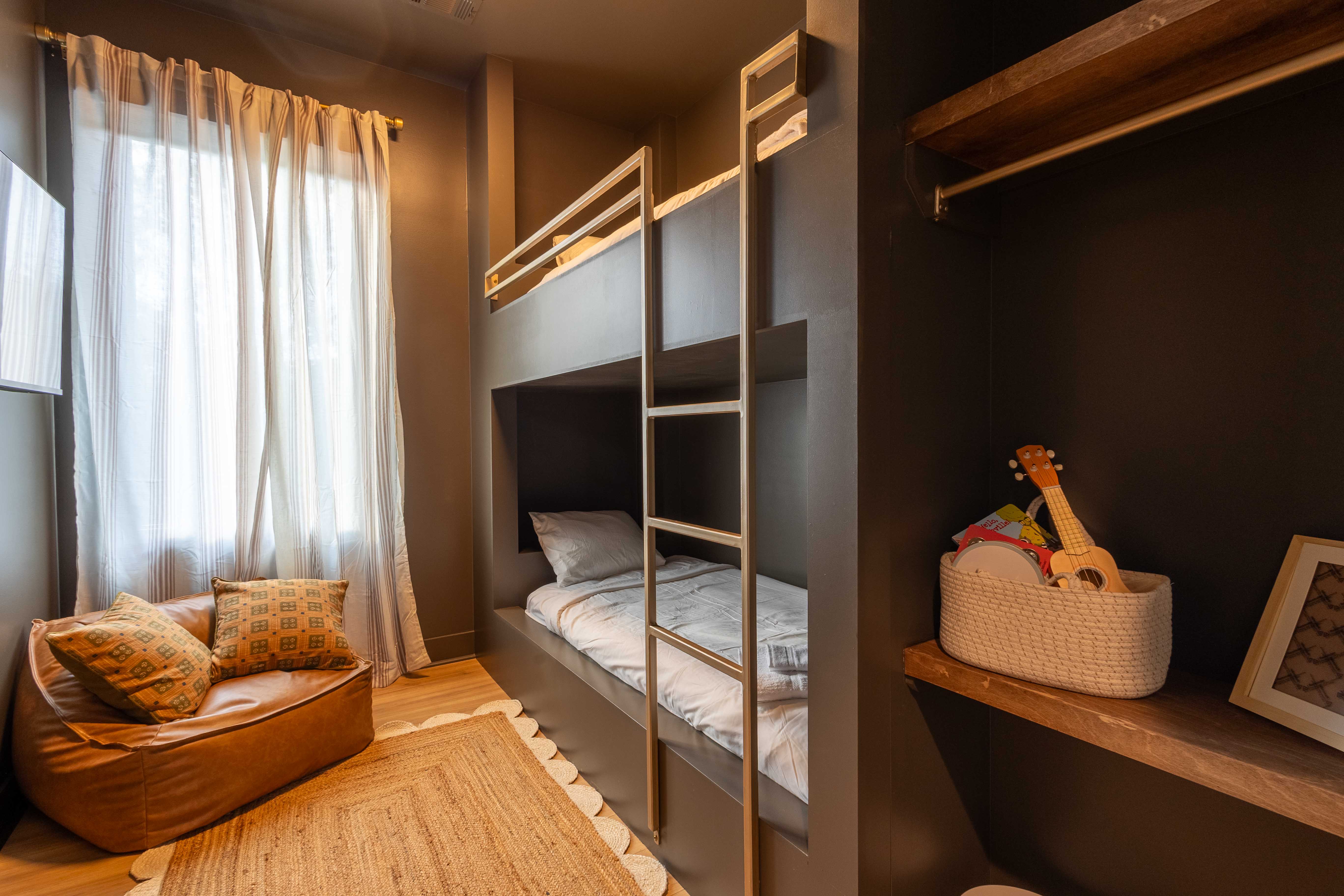 Bunk Rooms - Noa Nashville