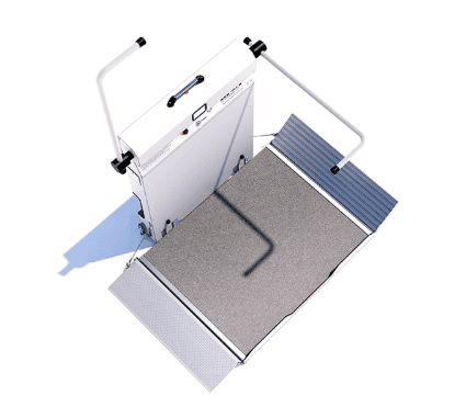 Automatic folding safety arms for secure travel.