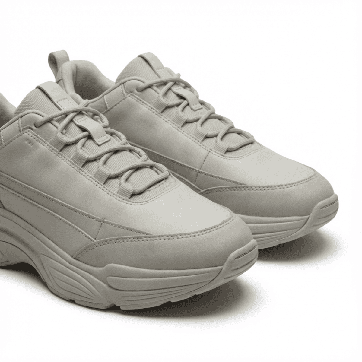 Beige Urban Drift Corbell men's sneakers with chunky sole and lace-up design.
