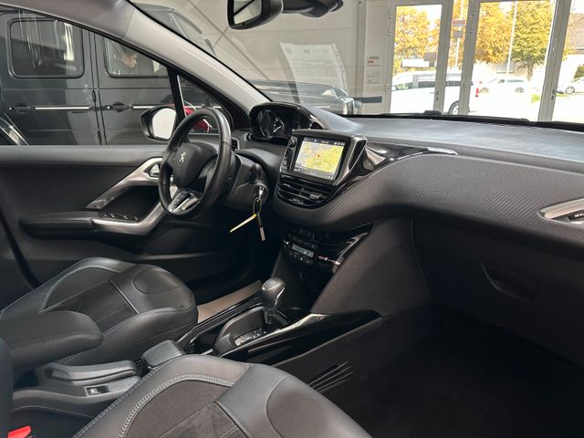 PEUGEOT 2008 2019 RED Gebrauchtwagen - Galeriebild 12
