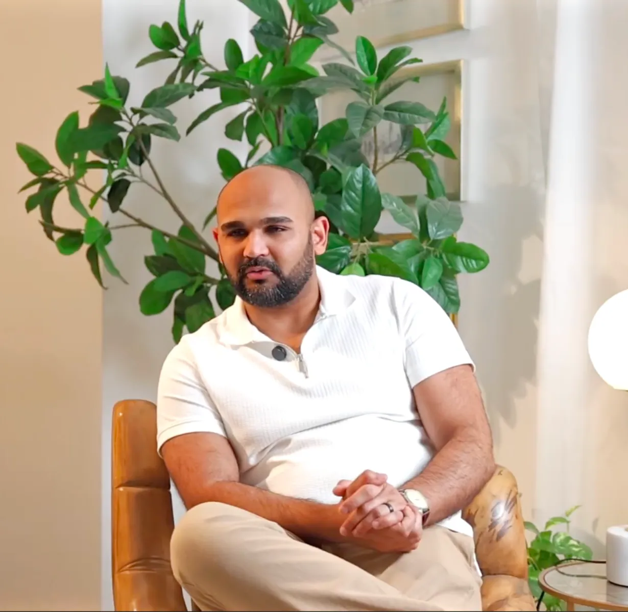 Maarij (Founder, Envoi) Reviews SarahAI | How SarahAI’s Multilingual Voice Assistant Won Me Over