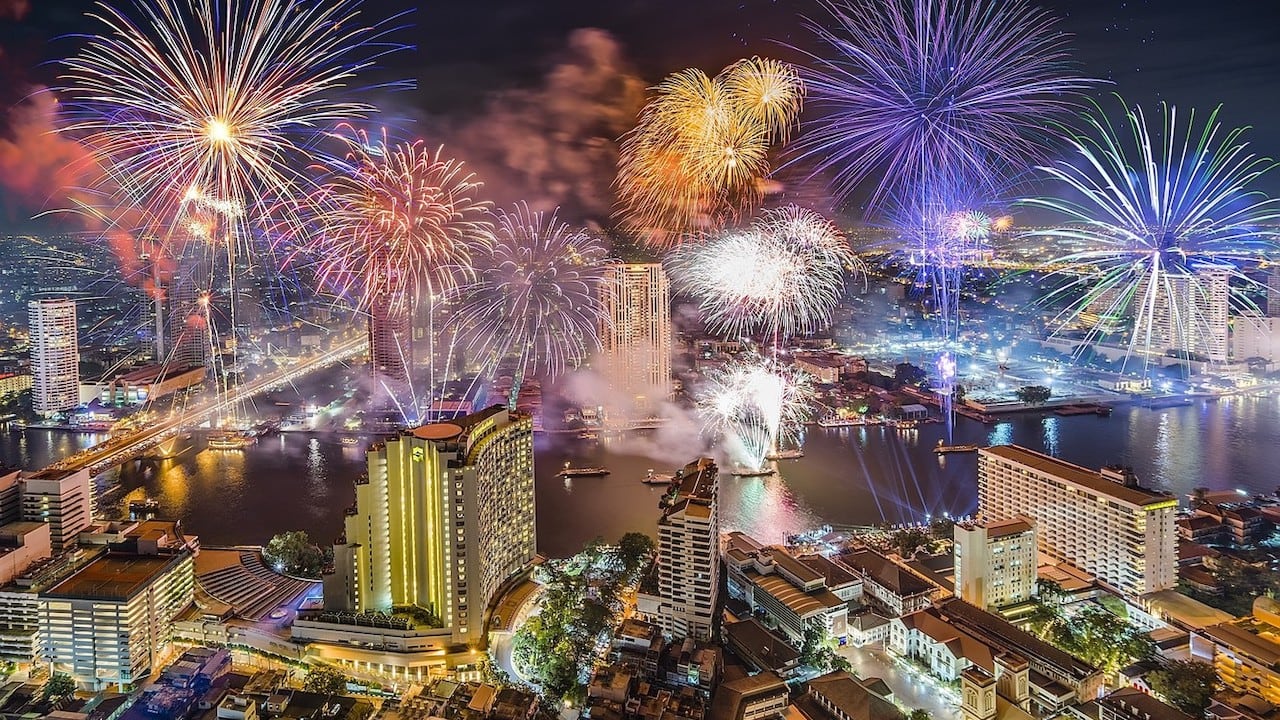 Bangkok ohnostroj
