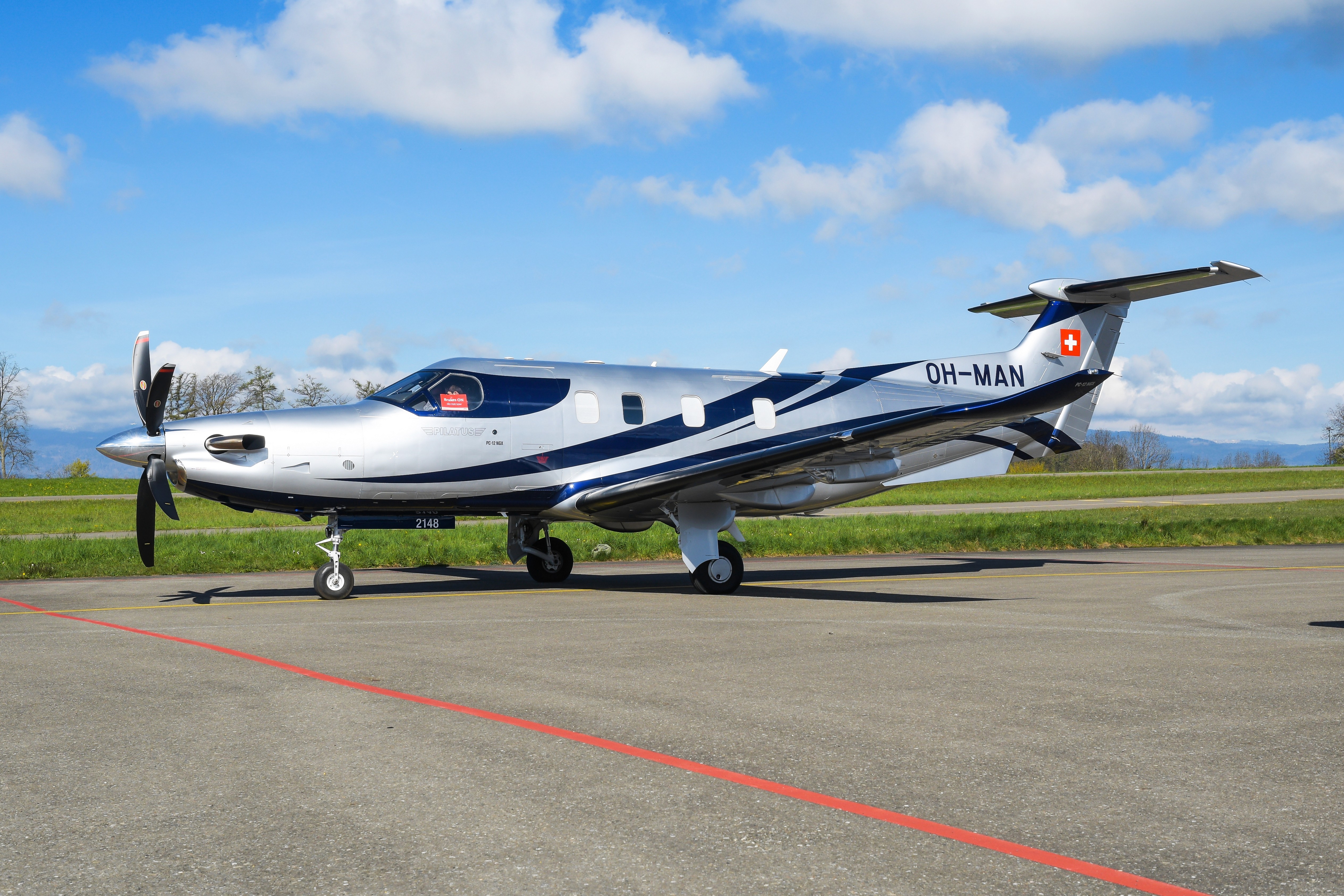 Pilatus PC-12 exterior