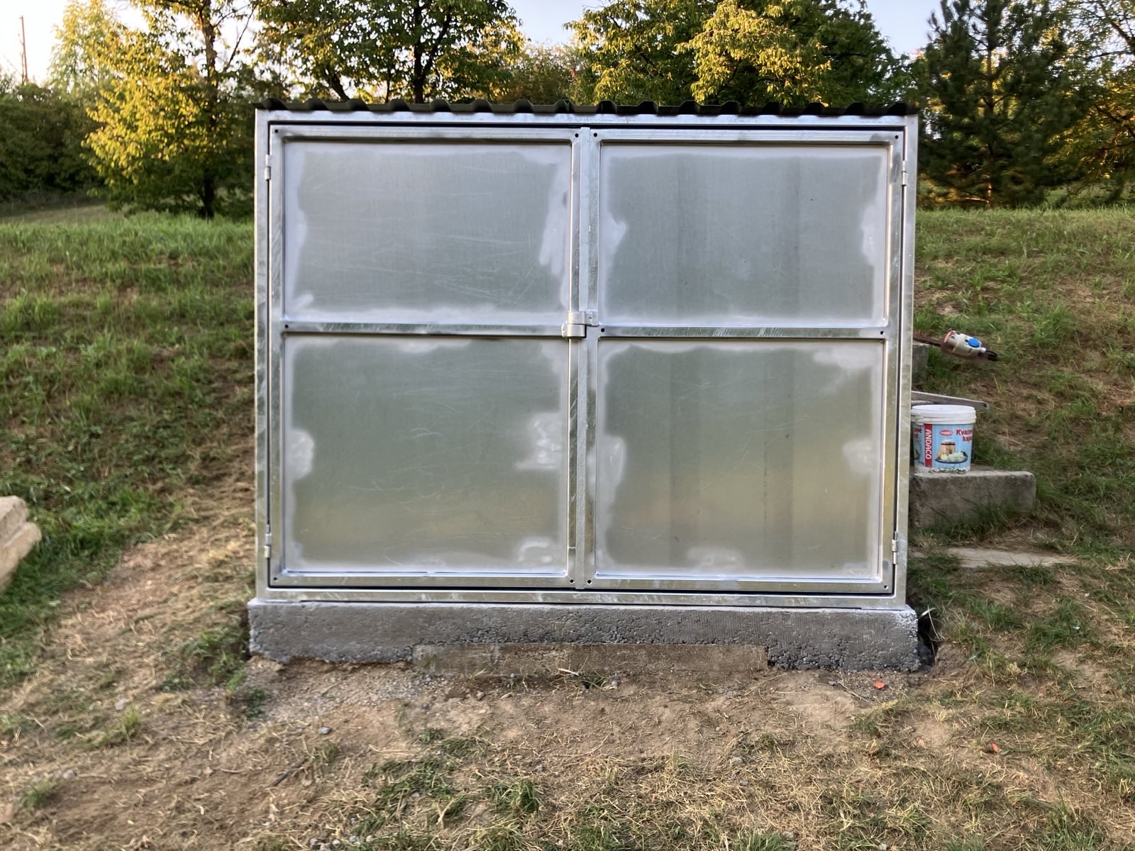 Venkovní technický přístřešek