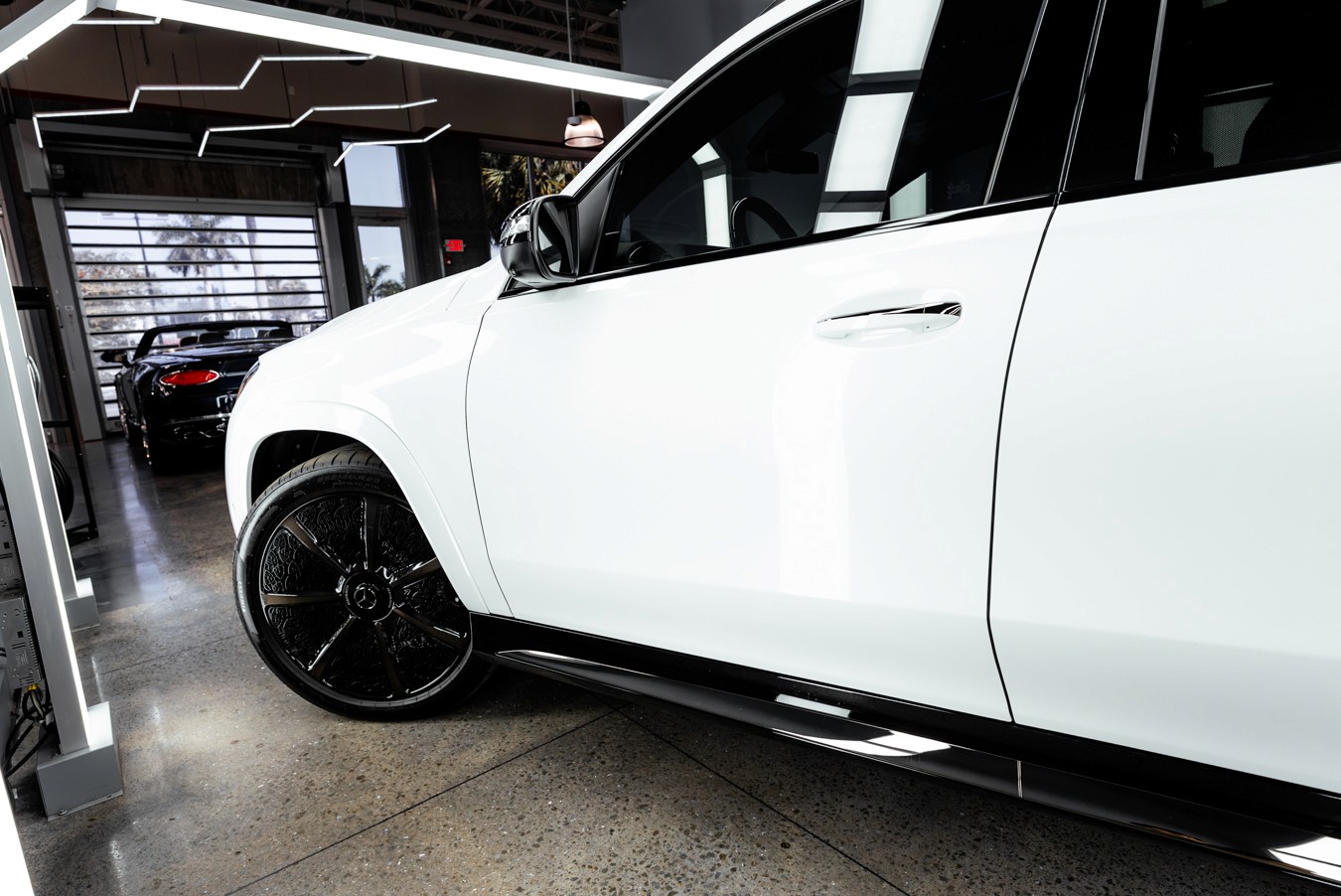 2026 Mercedes-Benz Maybach GLS 600 4MATIC, photo 9