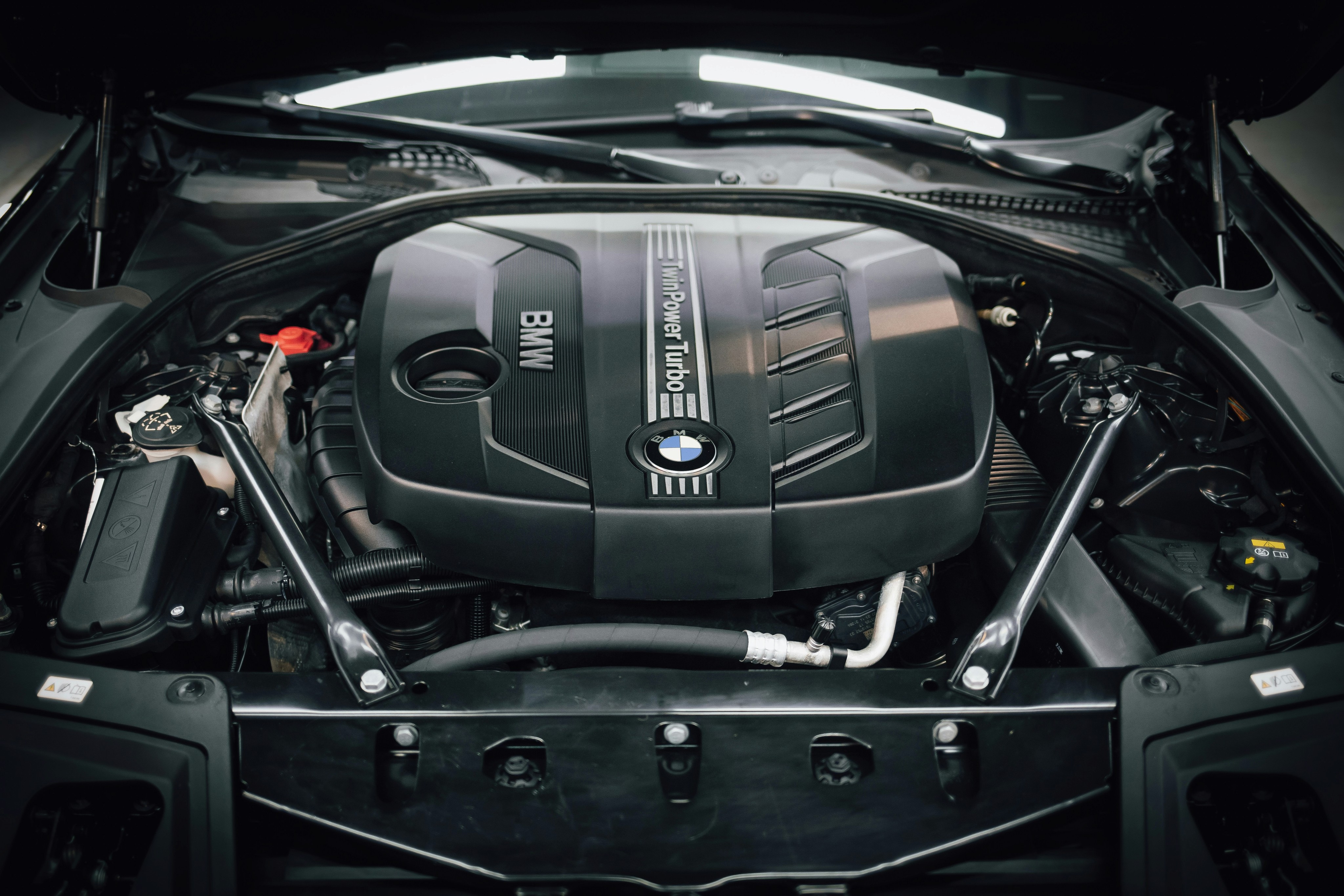 close up engine bmw