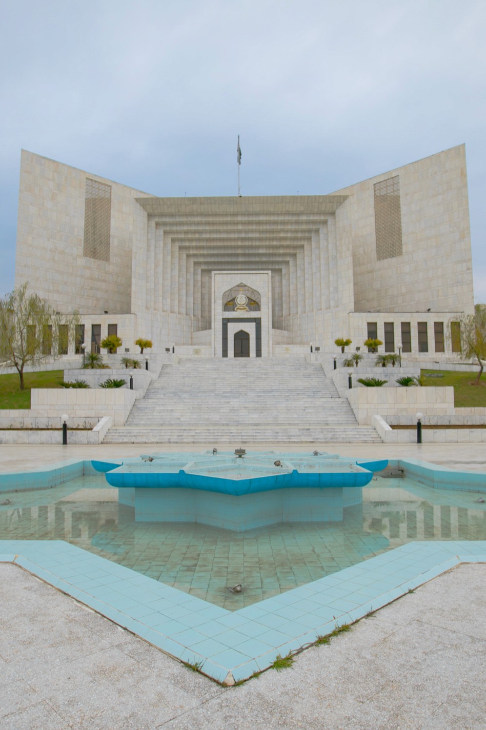Pakistan Supreme Court Thumb