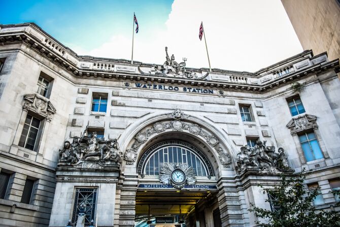 Snap a selfie under the clock at Waterloo Station