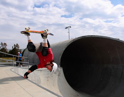 Gary with a hand-plant at Santa Cruz skate park.