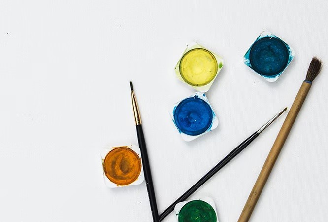 Tips for indoor activities with your babysitting children