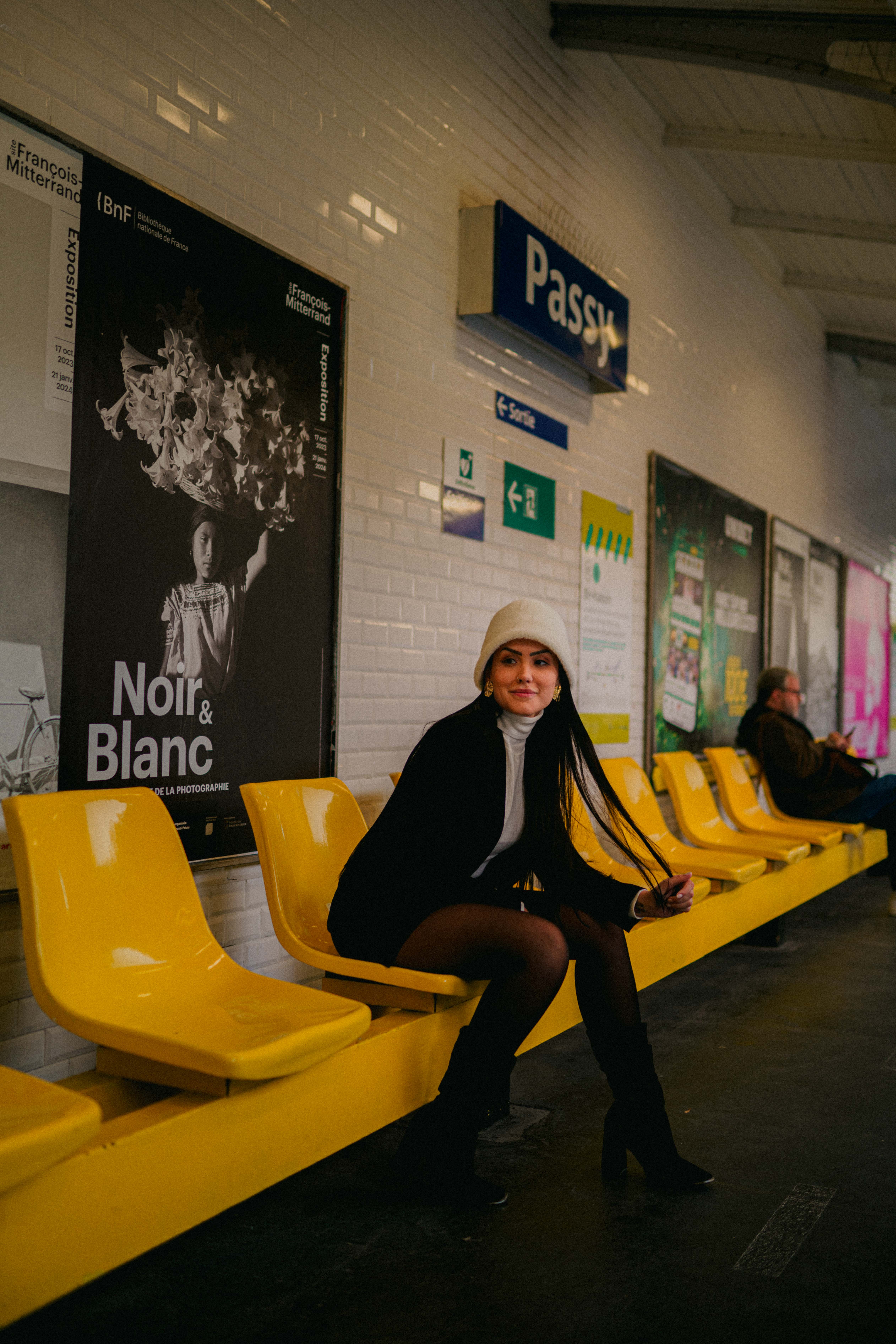 Paris Photographer - LeParisPro. Weddings, engagements, proposals, lifestyle and fashion photoshoots.