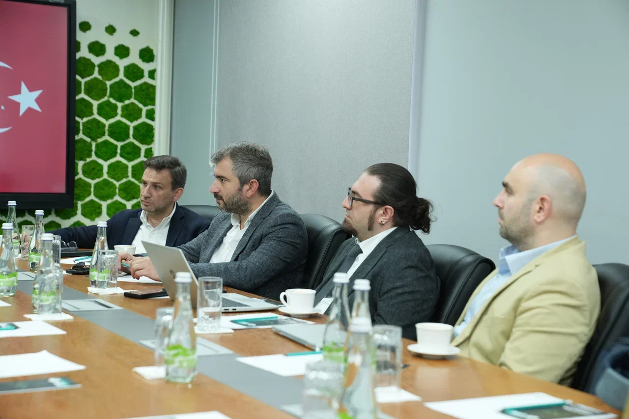 Mplus Türkiye representatives: Hakan Saran, Ogan Atasagun, Burak Akar and Barış Şanlıoğlu. Photo: IT Park Uzbekistan