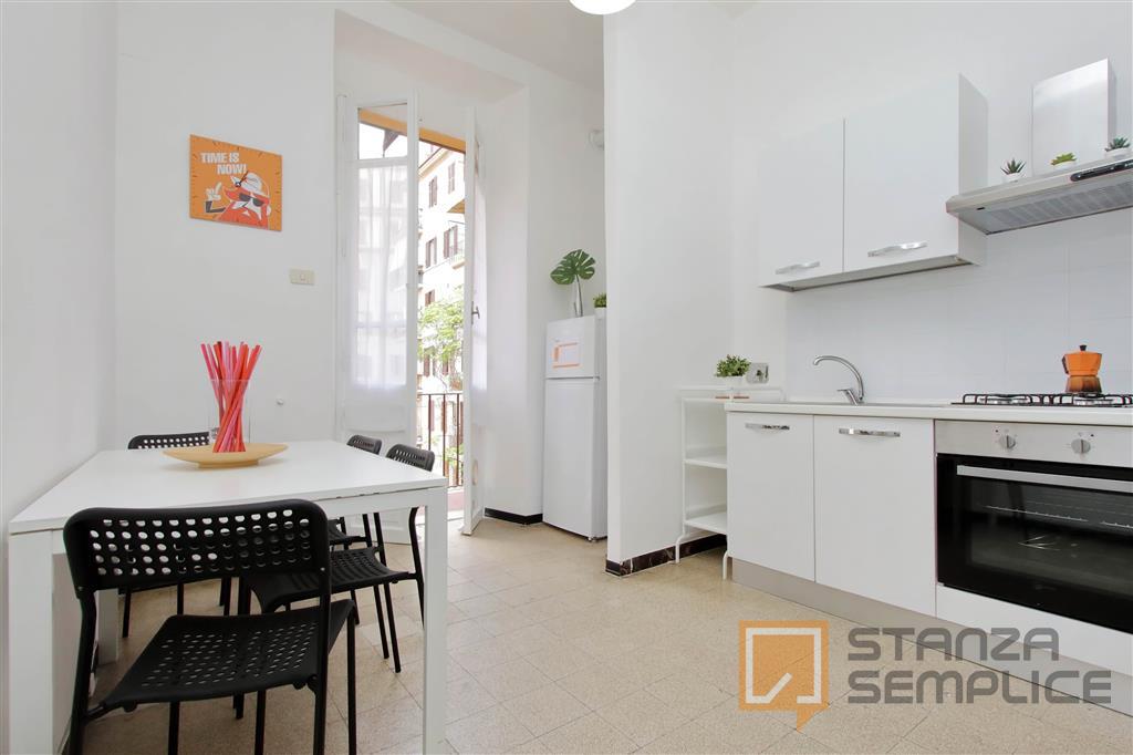 10-sqm room in Via di Villa Koch, Roma