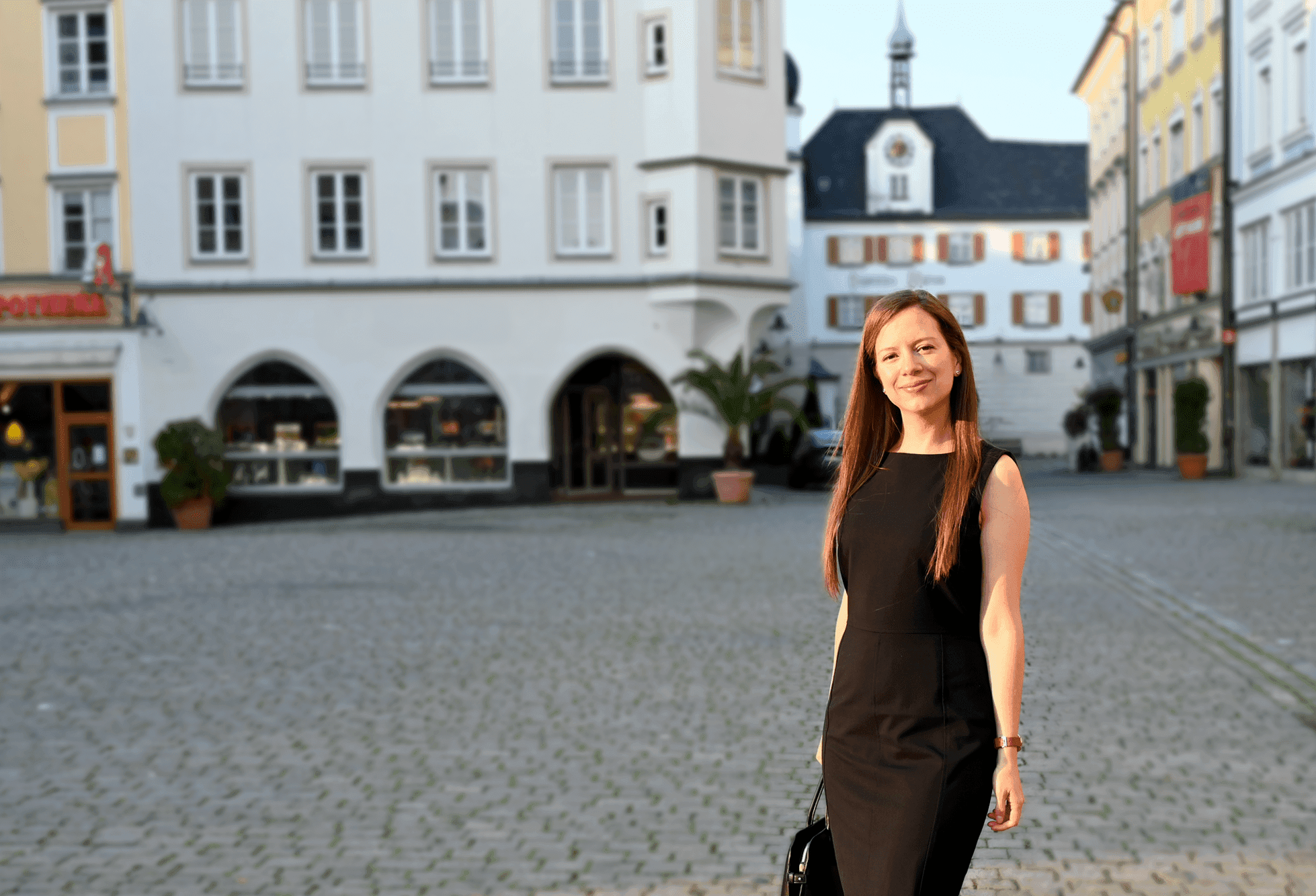 kharla delgado in Max-Josefs-Platz Rosenheim