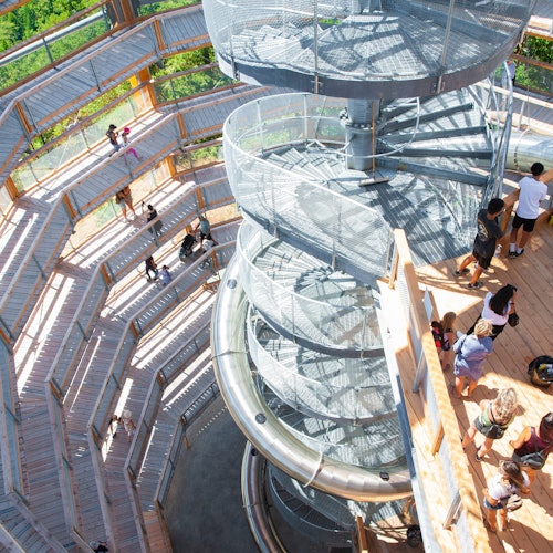 马拉哈特空中步道内部