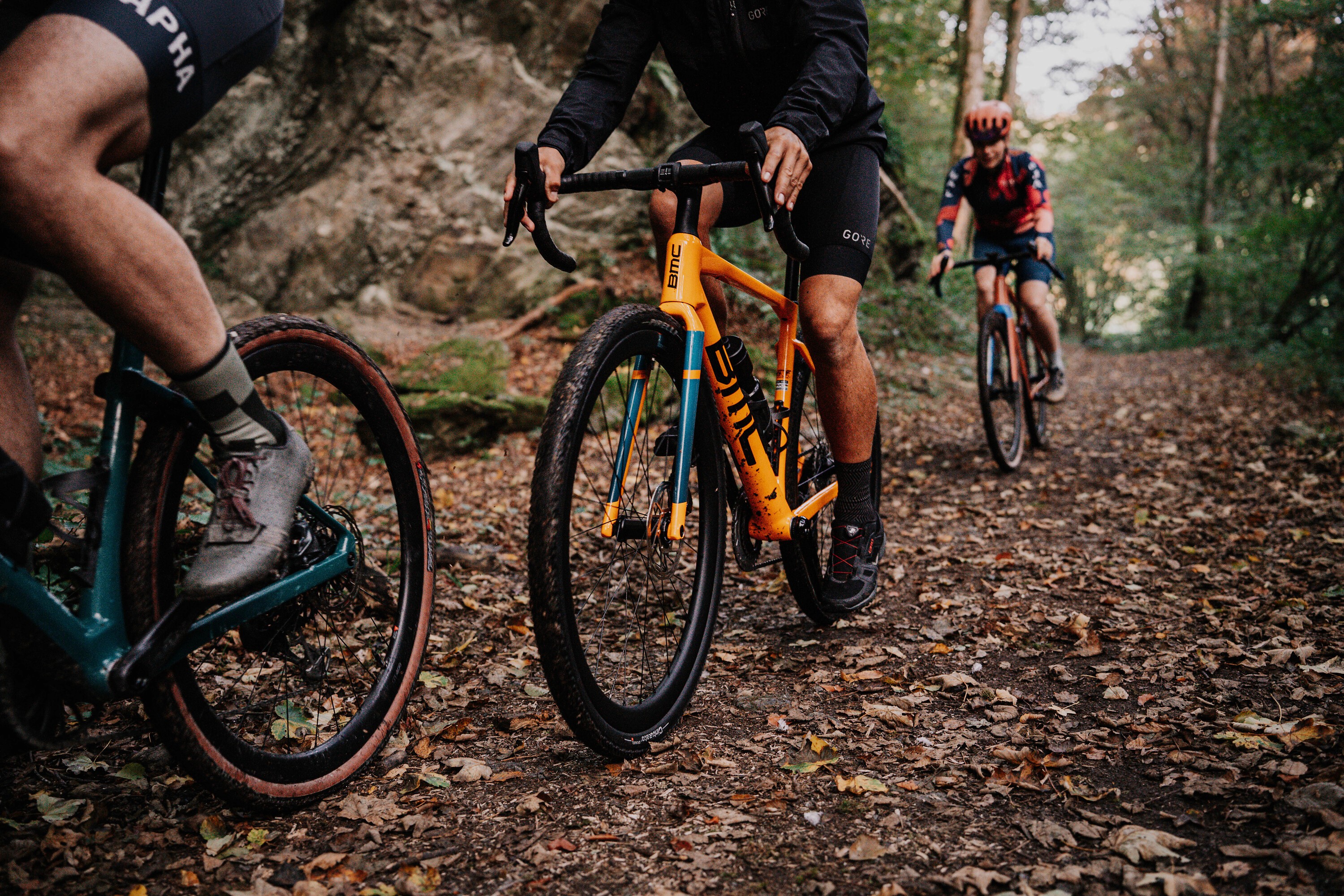 Gravelbiker im südwestlichen Hunsrück Auf einer Tour mit dem Gravelbike in der Bike-Region Hunsrück-Nahe.