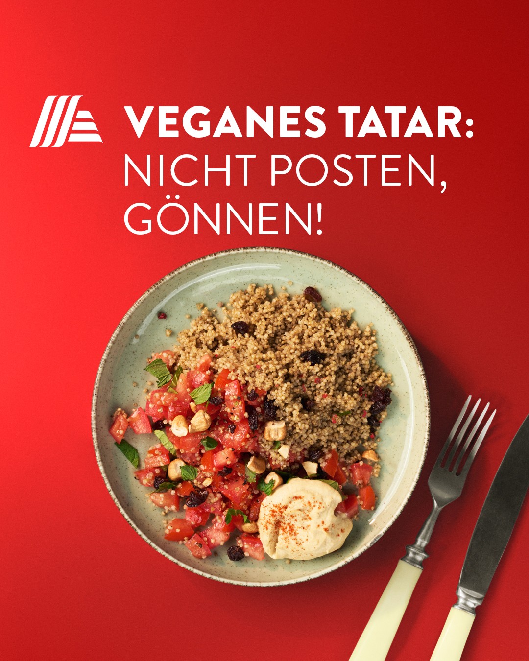 Plant-based tartare dish photographed against a bold red background for ALDI Nord nutrition content.