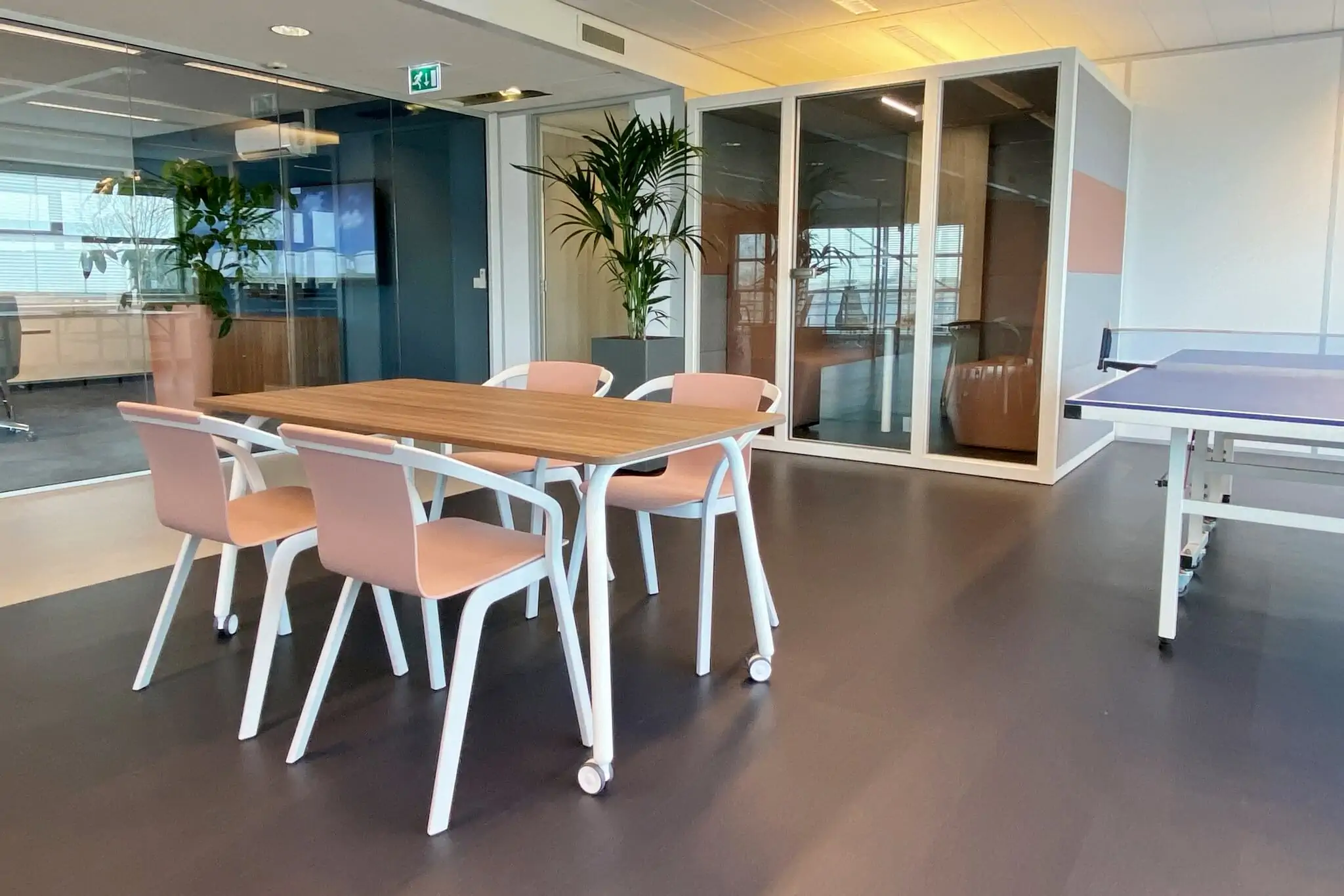 Nieuwe kantoorinrichting Bavinckhouse door Perla