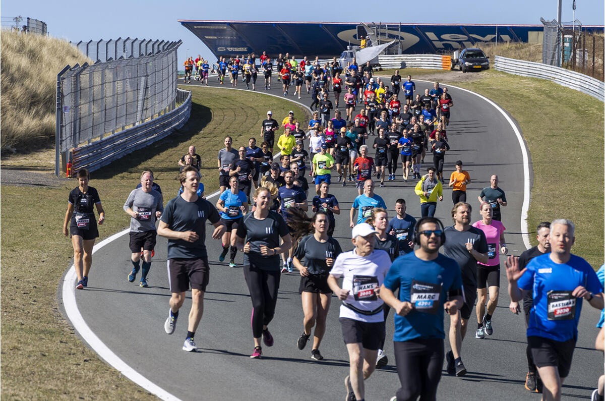 Hardlopen over het circuit