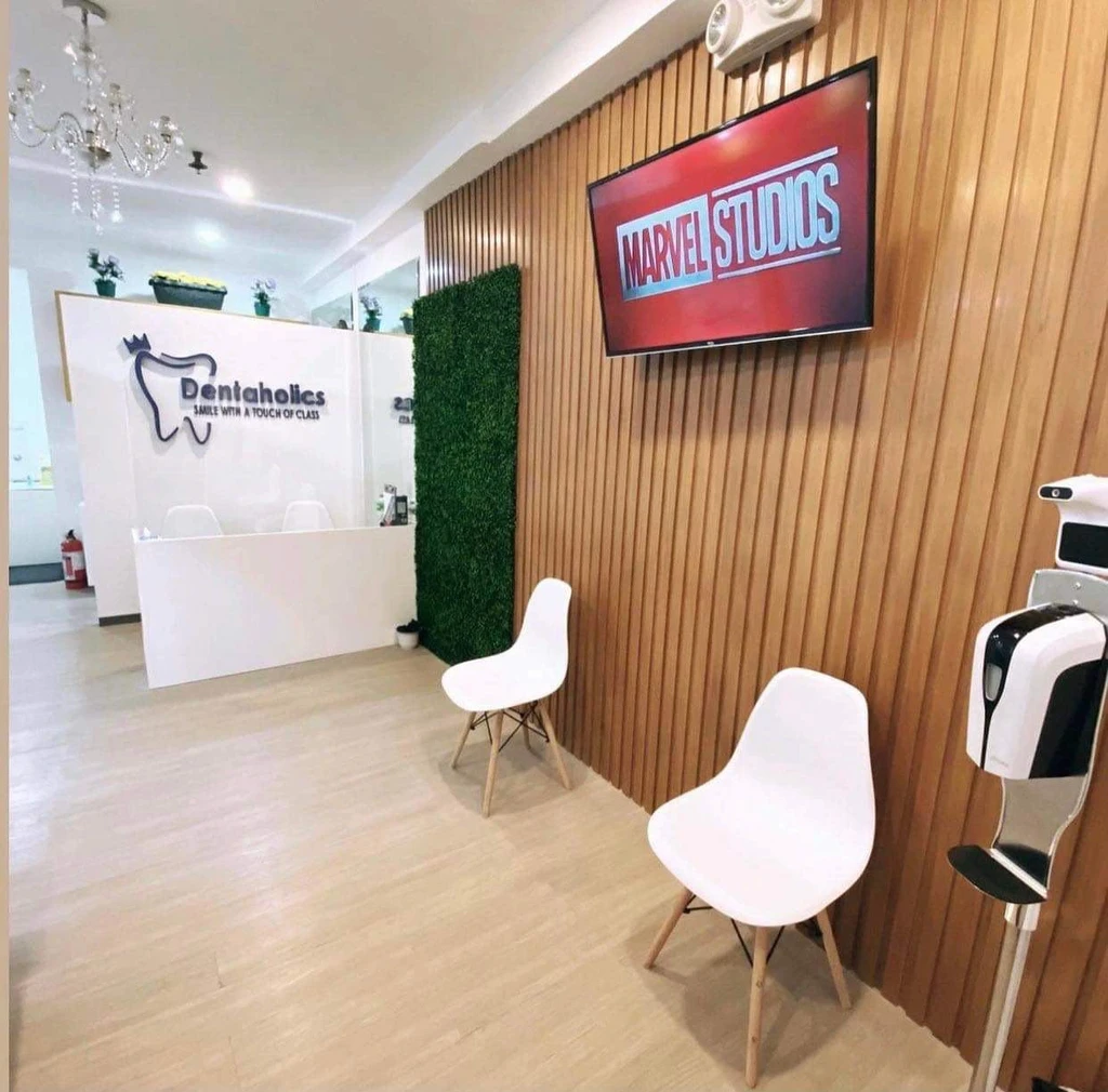 Image of Dentaholics Clinic Makati Branch