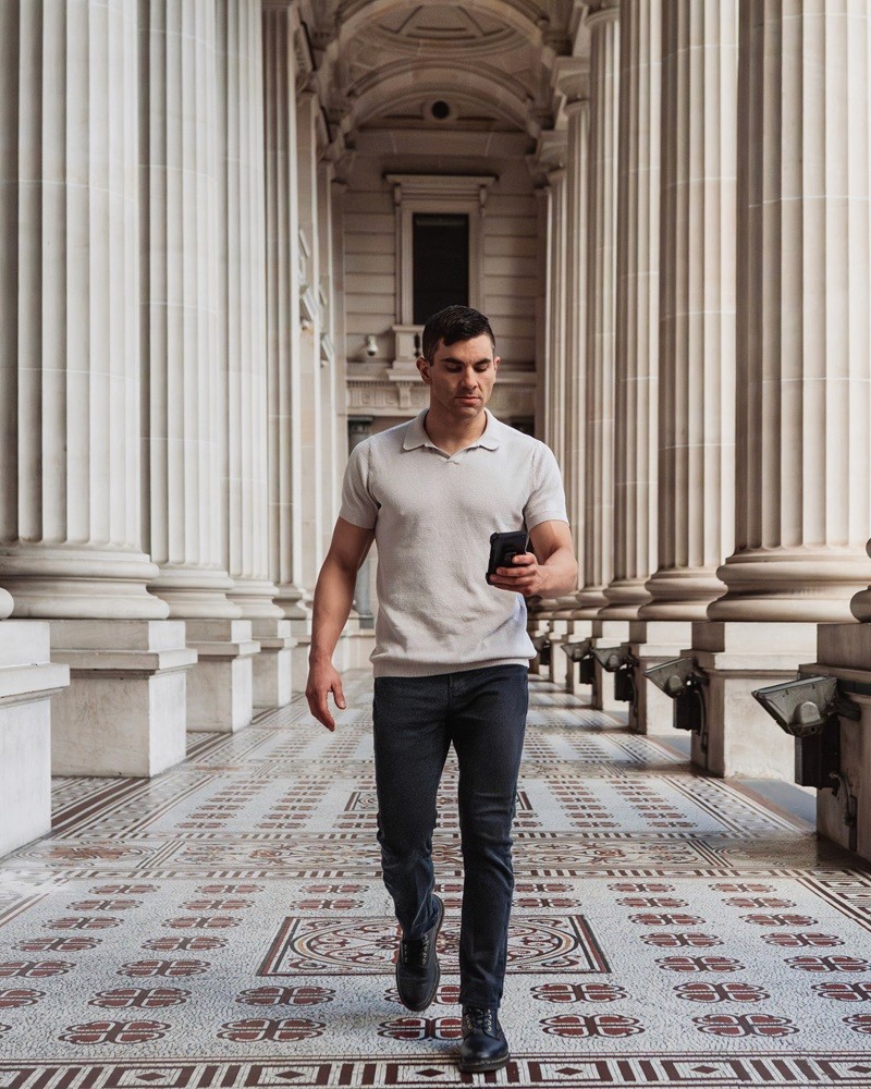 Dating profile photo by FixYourIG - Dan - Parliament Melbourne