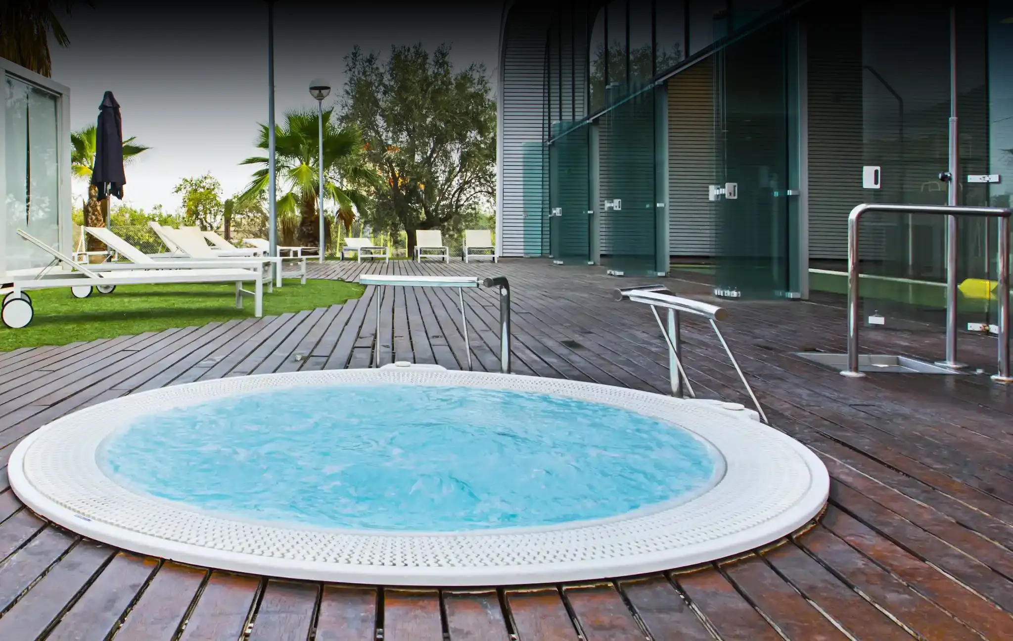 exteriores del centro deportivo ágora verdolay murcia