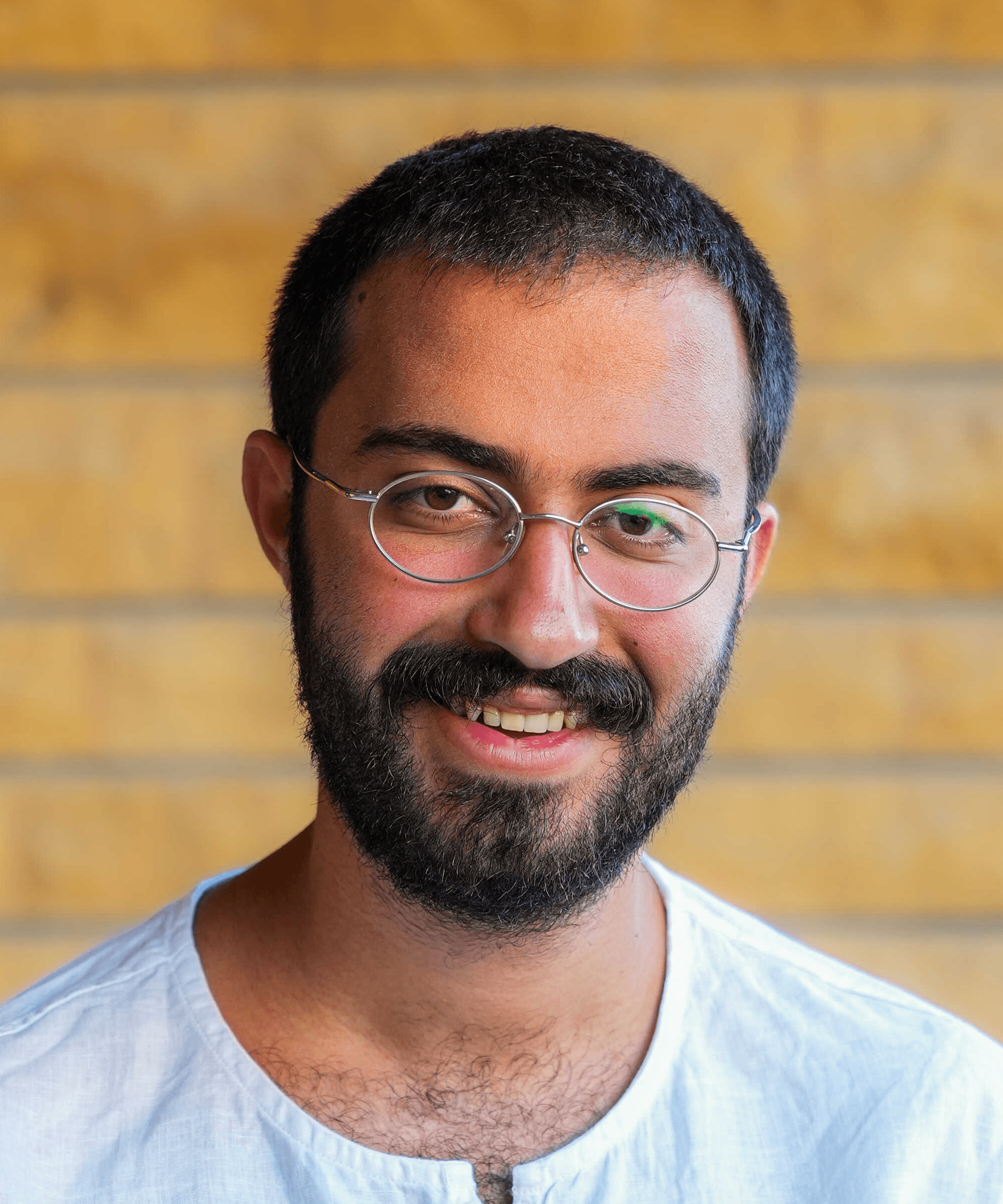Alexandre Abdelnour, owner of Studio Hic, featured in an Edge Global UX/UI design testimonial