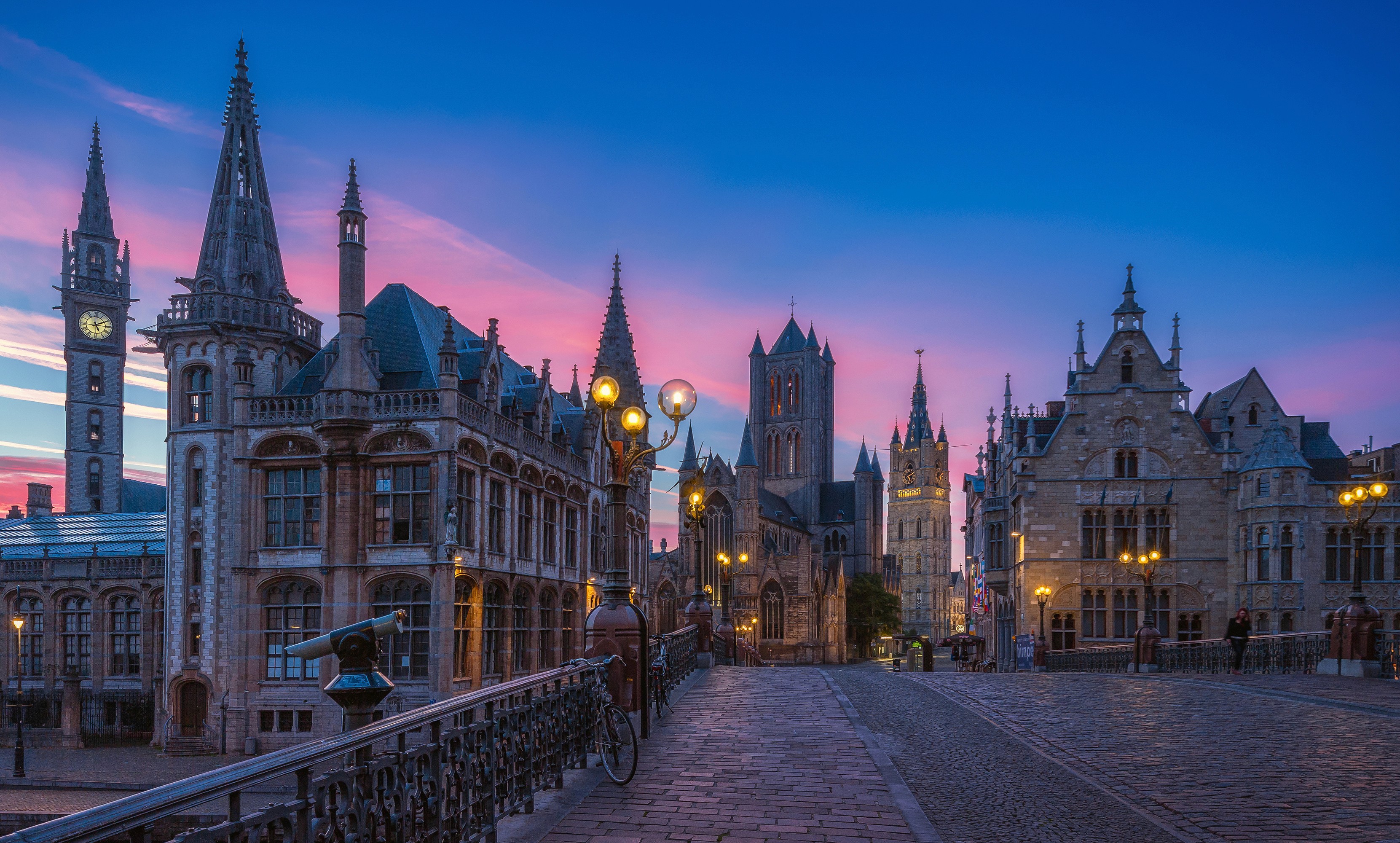 Europe Group Tour Package 11 Nights 12 Days