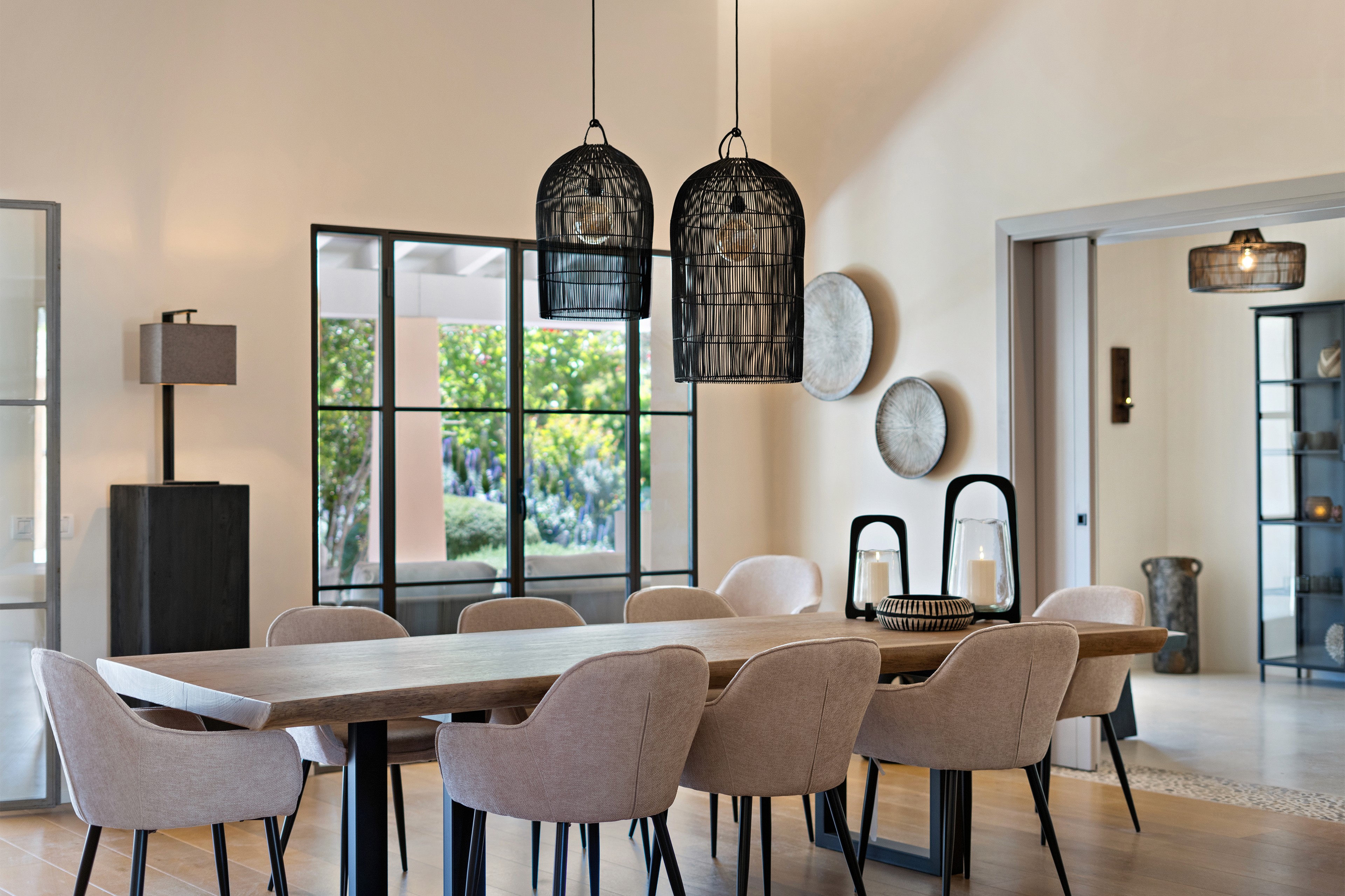 Essbereich der Finca Son Olivo in Santanyí gestaltet von Home Styling Mallorca mit natürlichen Materialien