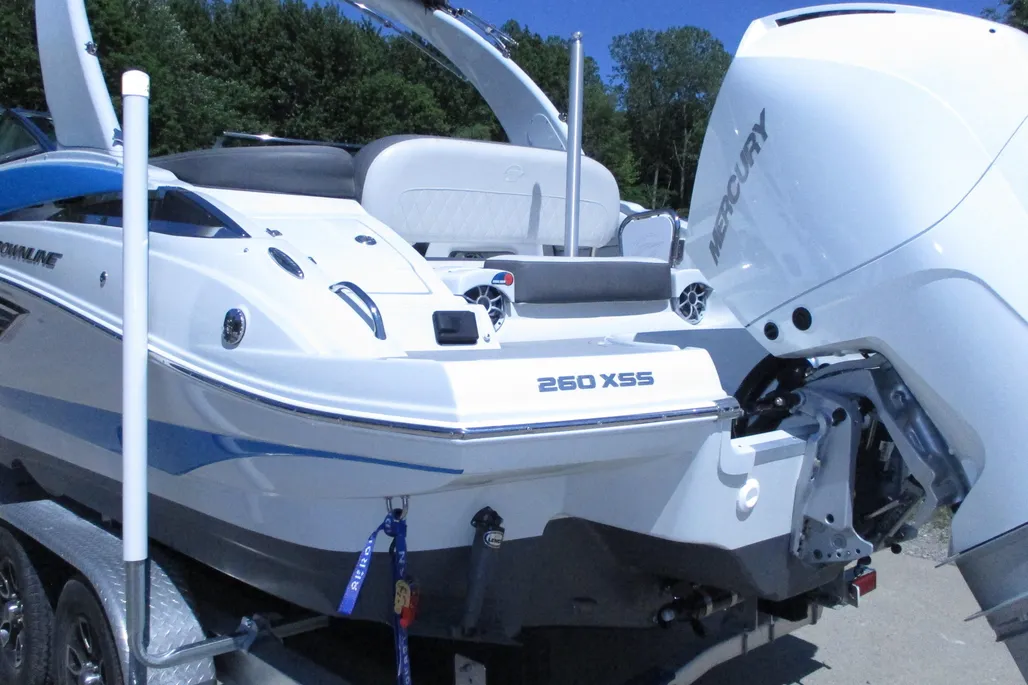 Boat thumbnail 4