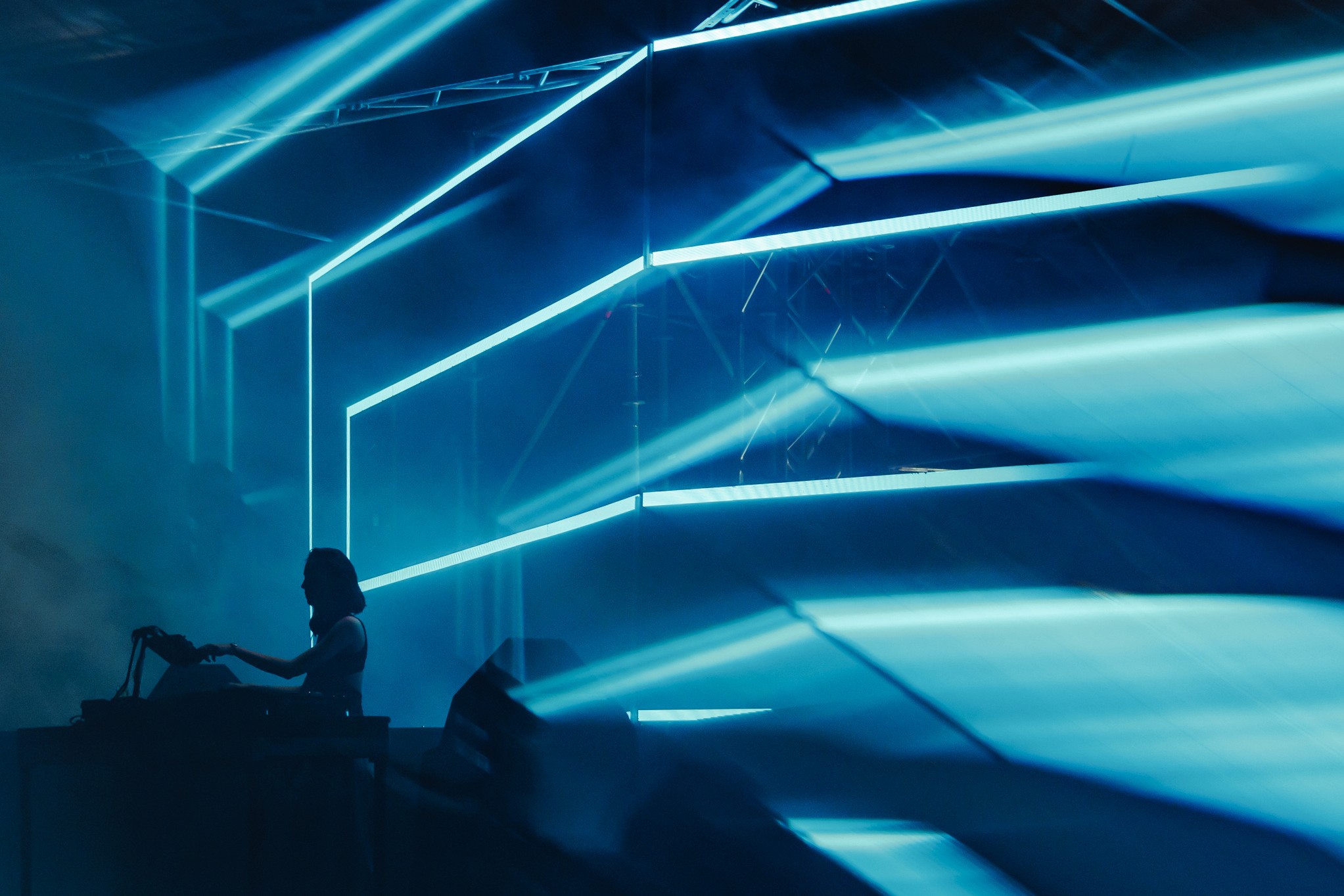 Pitch Music & Arts studio john fish stage design