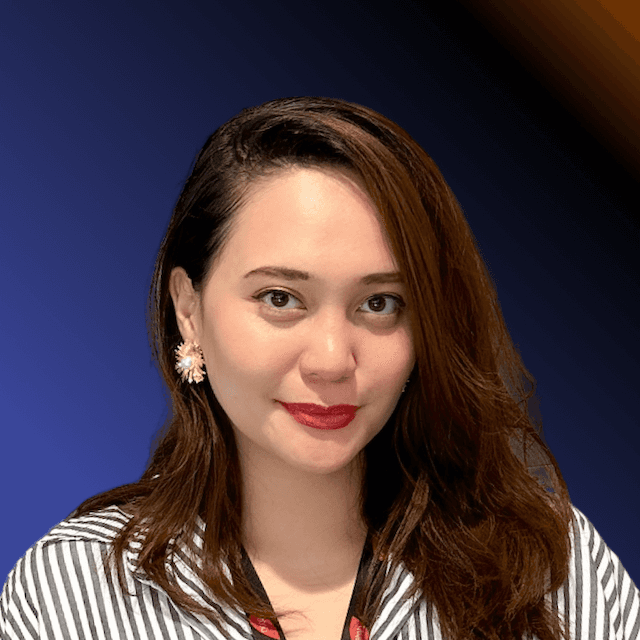 man in white crew neck shirt wearing silver necklace