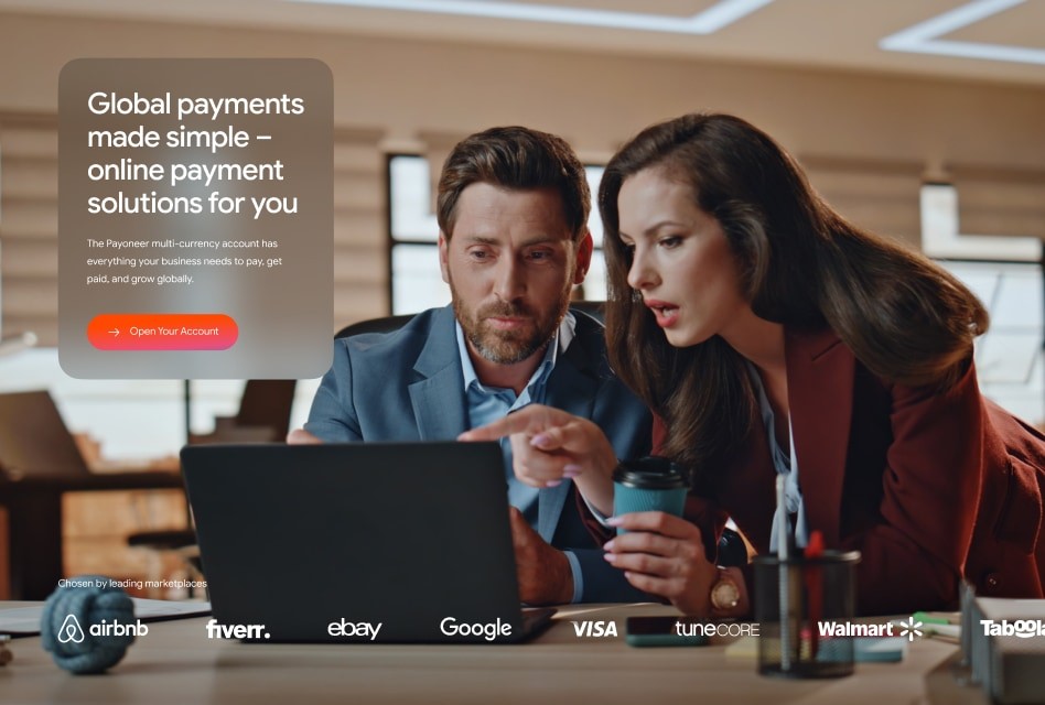 LinkMatch product page showing seamless LinkedIn integration for CSV and Excel, setup steps, feature list, export options, and LinkedIn data preview.
