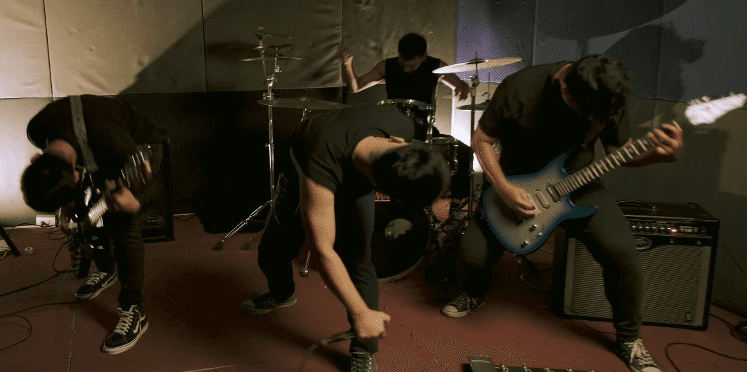 ALLIS. performing in tivoli plaza